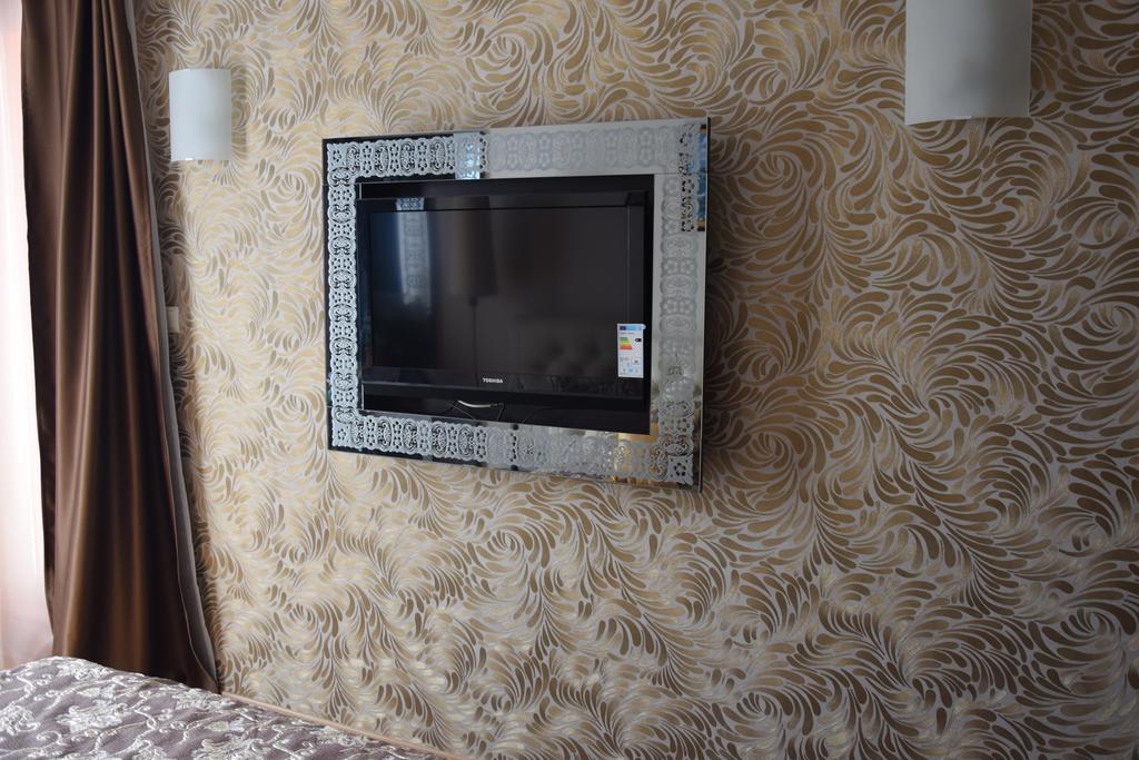 Lvv Palace Apartment 써니비치 외부 사진